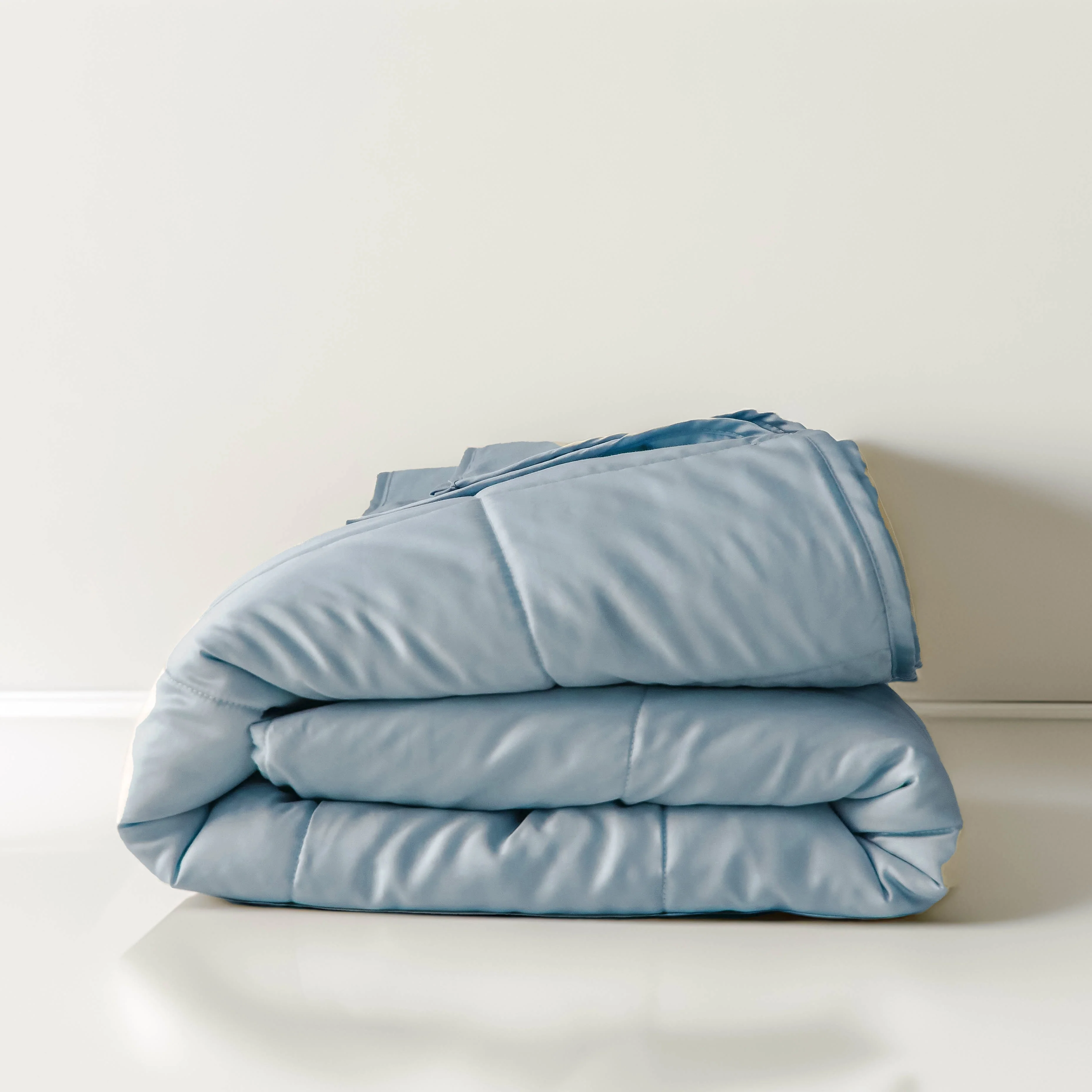 Eucalypso CloudWeight Box Stitch Quilt - Image 4